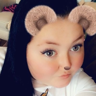 Profile Picture of Cassandra Boisvert (@xoxcasper1993) on Twitter