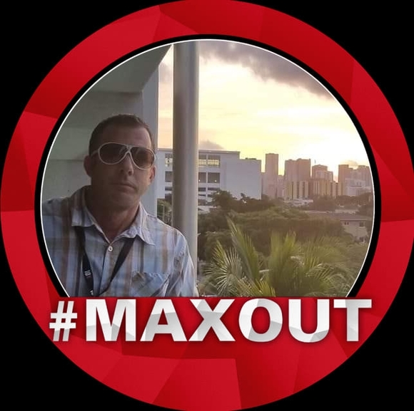 Profile Picture of Matt Olcott (@mattolcott) on Poshmark