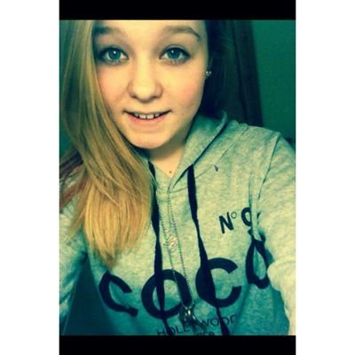 Profile Picture of Michelle McElroy (@shelleymcelroy) on Twitter