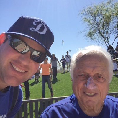 Profile Picture of Charles Cotrell Jr (@Whitewulf_42) on Twitter