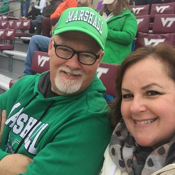 Profile Picture of Robert Mcclain (@robertmcclai159) on Poshmark