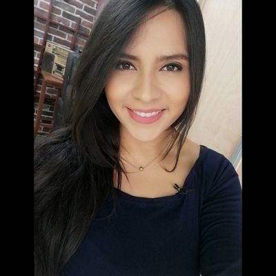 Profile Picture of Rebeca Martínez (@rebecalderon24) on Twitter