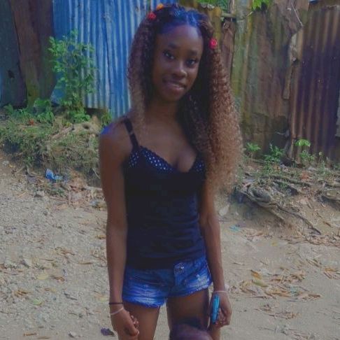 Profile Picture of Stephanie_mcgonigle (@stephanie_mcgonigle) on Tiktok