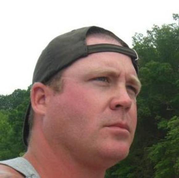 Profile Picture of Joshua Sadler (@joshuasadler) on Poshmark