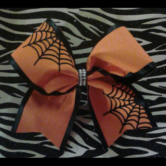 Profile Picture of Stephanie Duncan (@stephduncan) on Poshmark