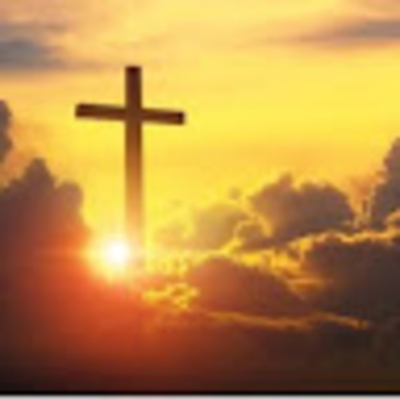 Profile Picture of Caitlyn Deffibaugh (@c_deffibaugh) on Poshmark