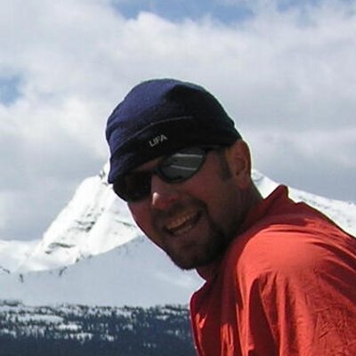 Profile Picture of Jonathan Wirth (@CeramicPotter) on Twitter