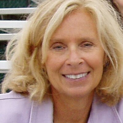 Profile Picture of Diane Levesque (@haroldandfuzzy) on Twitter