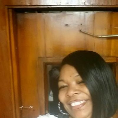 Profile Picture of Kim Bobbitt (@bobbitt_kim) on Twitter