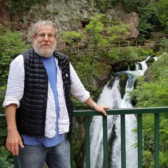 Profile Picture of Andy Haimowitz (@ashnica) on Poshmark