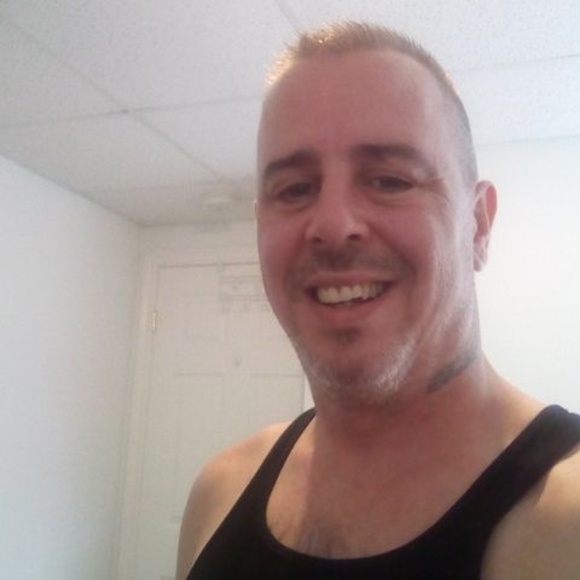Profile Picture of Brian Hicks (@brianhicks542) on Poshmark