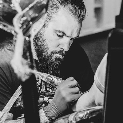 Profile Picture of Adam Fenton (@Deathskulls6) on Twitter