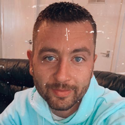 Profile Picture of James Curley (@JLCurleyy) on Twitter