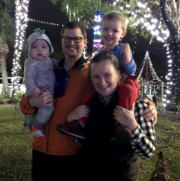 Profile Picture of Candice Creasman (@crecandi) on Poshmark