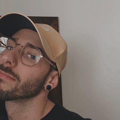 Profile Picture of Steven Tremblay (@powpowmango) on Twitter