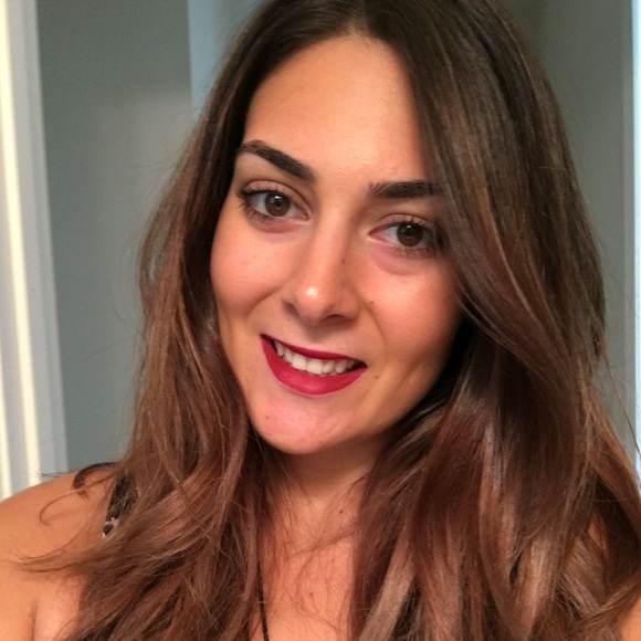 Profile Picture of Jacqueline Ciulla (@jasciulla8) on Poshmark