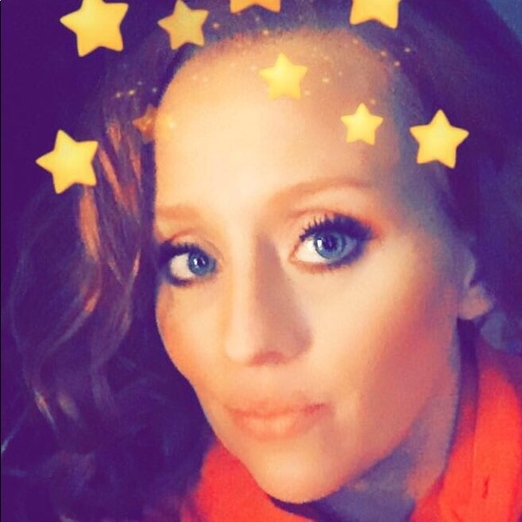 Profile Picture of Rebecca Paul (@rvpaul) on Poshmark