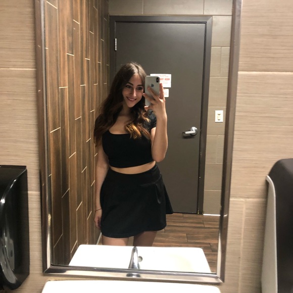 Profile Picture of Mikelle Boccardo (@mikellebbrie) on Poshmark