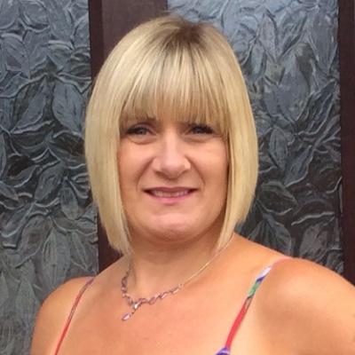 Profile Picture of Debbie Davies (@doris1507) on Twitter