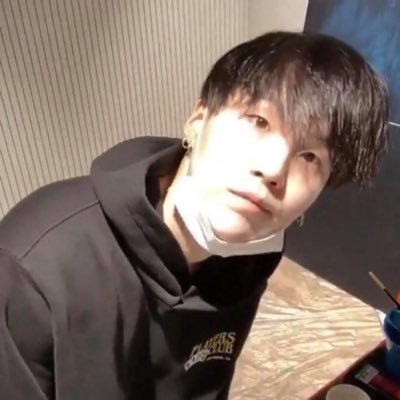 Profile Picture of 𝗹𝗲𝗶𝗰𝘆 (@no_m0redream_) on Twitter