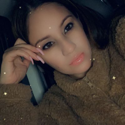 Profile Picture of IVYLEE (@IvySoMajor) on Twitter