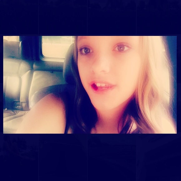 Jade Robertson - Poshmark Profile Picture of Jade Robertson (@jade1444rose) on Poshmark