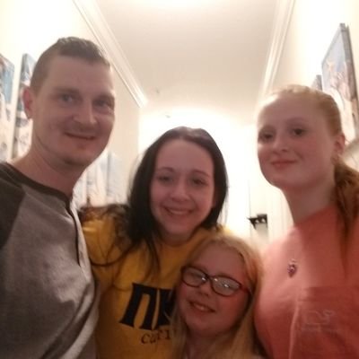 Profile Picture of Michael Yearout (@MichaelYearout3) on Twitter