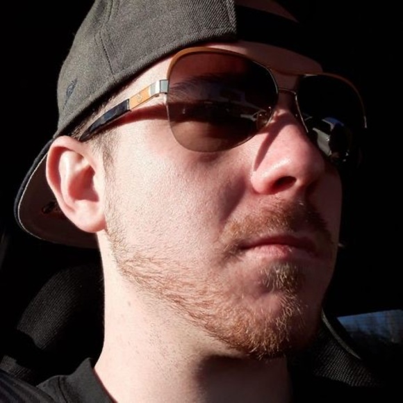 Chris Dodrill - Poshmark Profile Picture of Chris Dodrill (@cdodrill32) on Poshmark