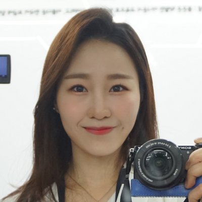 Profile Picture of Sojung Park (@SJSJ1083) on Twitter