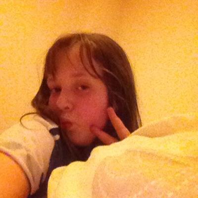 Profile Picture of Zoe Jane Harte (@zoe_harte) on Twitter