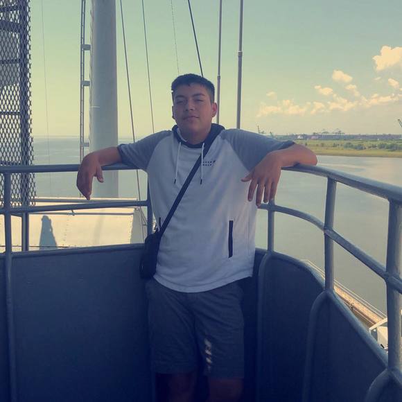 Profile Picture of Aj Thompson (@ajthompson490) on Poshmark