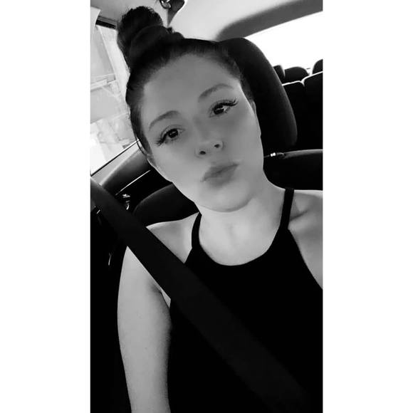 Profile Picture of Christina Sturgeon (@prxncesstina) on Poshmark