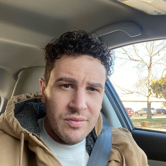 Profile Picture of Alexander Creighton (@totallyforsure) on Poshmark