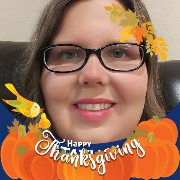 Profile Picture of Tracie Grall (@tlgrall) on Poshmark