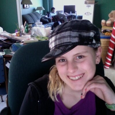 Profile Picture of Julia Stephen (@juliachristiang) on Twitter