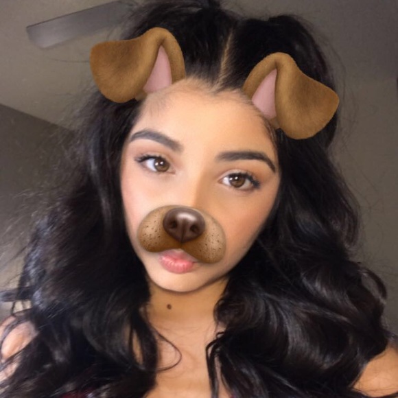 Profile Picture of Bianca Ochoa (@biancaochoa02) on Poshmark
