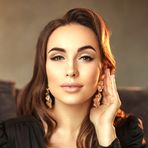 Profile Picture of Mia Clark (@Mia-Clark) on Facebook