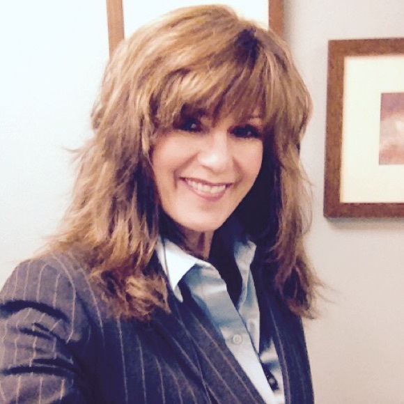 Profile Picture of Pam Hayes (@pamhayes63) on Poshmark