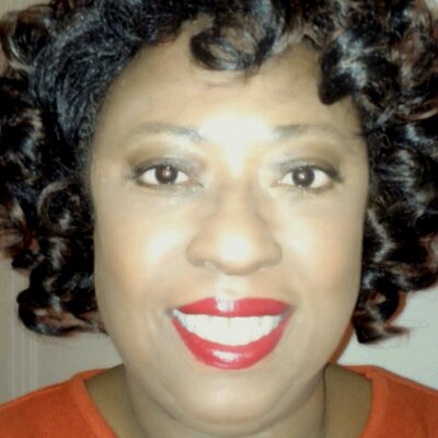 Profile Picture of Jacqueline Maxwell (@tech4art) on Twitter