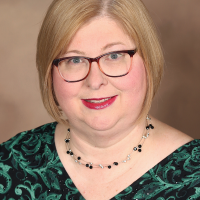 Profile Picture of Elizabeth Hanson (@Eli_Hanson) on Twitter