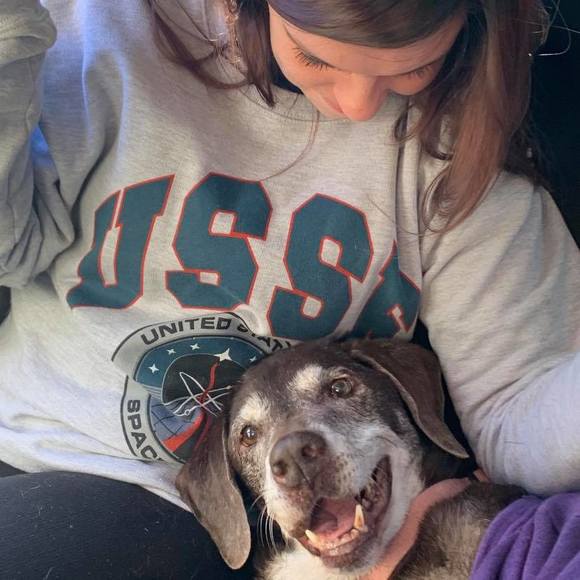 Profile Picture of Stephanie Chadwick (@stephydc1995) on Poshmark