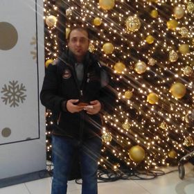 Profile Picture of Alexander Shahmansouri (@alexandershahma) on Pinterest