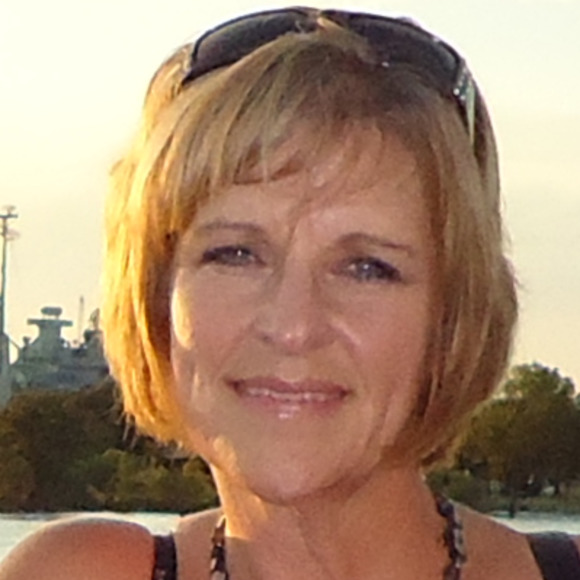 Profile Picture of Nancy Hunter (@knittingnan) on Poshmark