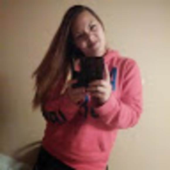 Profile Picture of Paula Malley (@paulamalley) on Poshmark