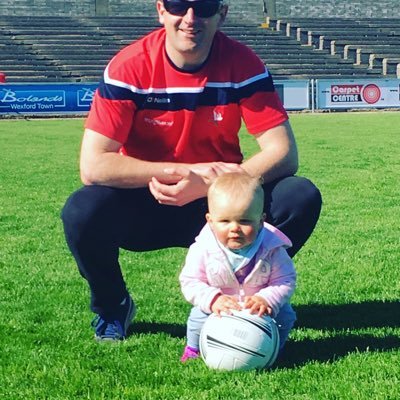 Profile Picture of Dessie Lennon (@dlennon1982) on Twitter