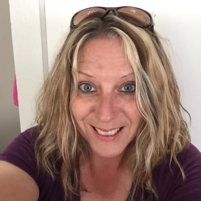 Profile Picture of Kim Bird (@kimbird8) on Twitter