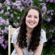 Profile Picture of Alyssa Call (@alyssacall) on Youtube