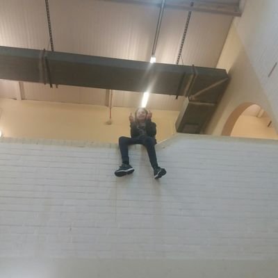 Profile Picture of Phoebe Ward (@PhoebeW09068136) on Twitter