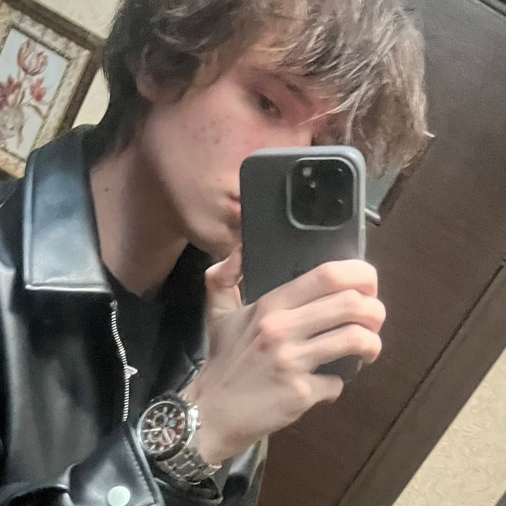 Profile Picture of maxgorych0 (@maxgorych0) on Tiktok