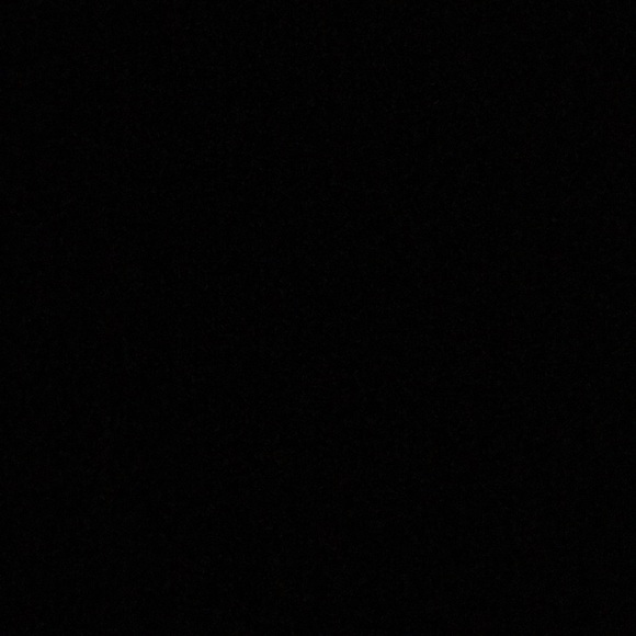 Profile Picture of Jo Leon (@jlking141) on Poshmark